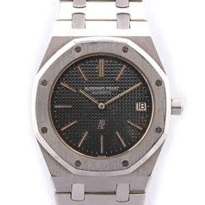 Cette prestigieuse marque se consacre à l'artisanat des montres de luxe depuis sa fondation en 1875. La collection emblématique Royal Oak est une des montres les plus célèbres et prestigieuses de l'horloger Suisse.